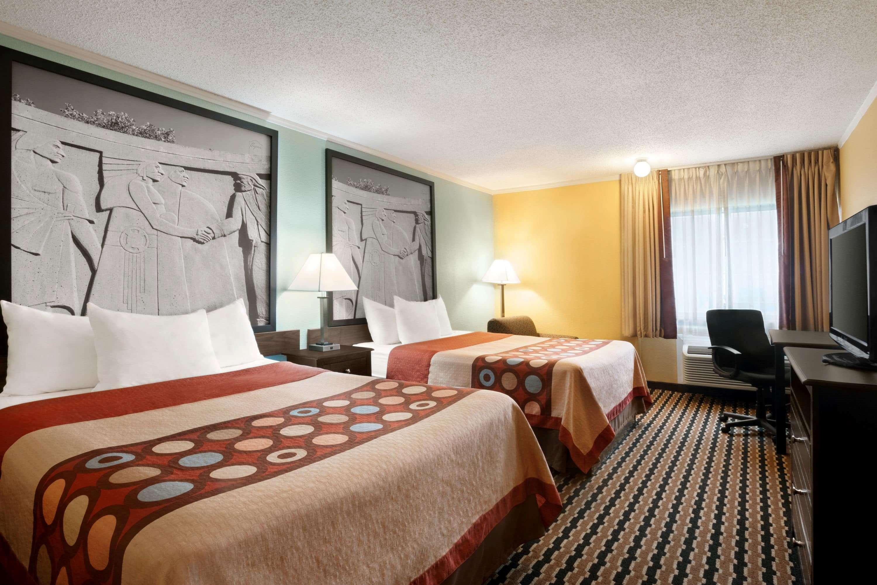 Hotel Super 8 By Wyndham Des Moines Esterno foto