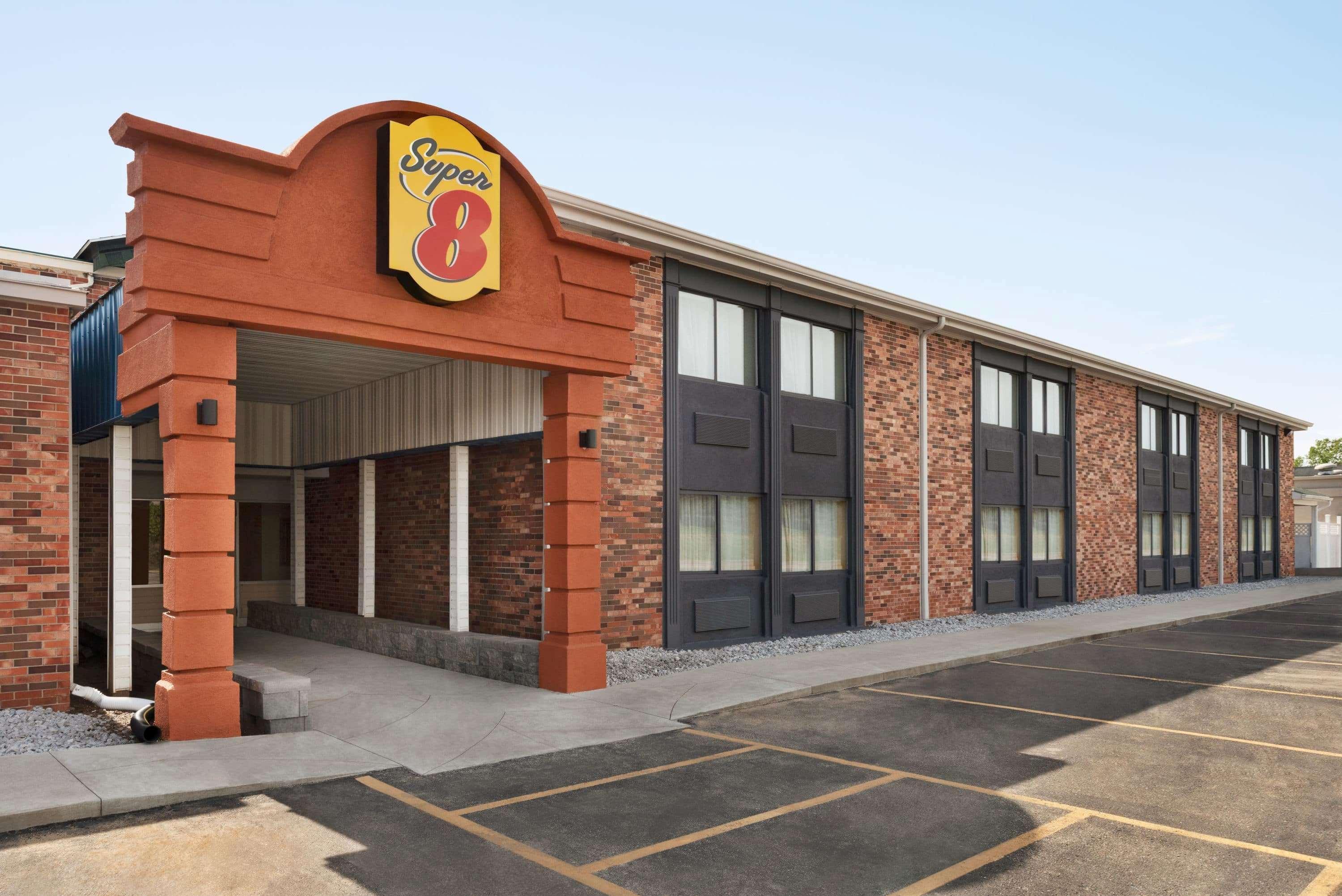 Hotel Super 8 By Wyndham Des Moines Esterno foto