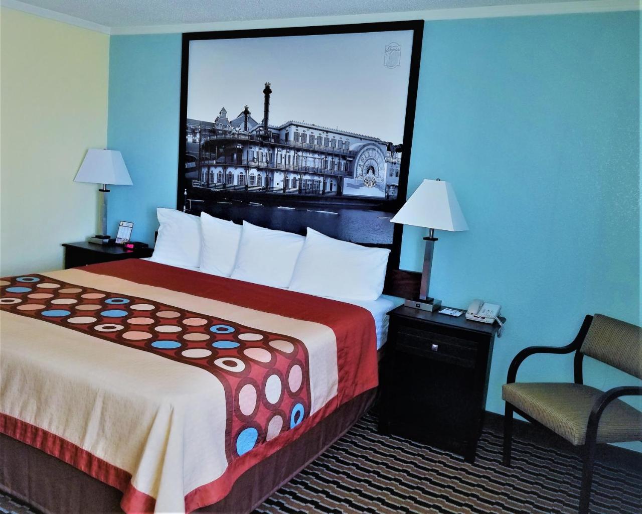 Hotel Super 8 By Wyndham Des Moines Esterno foto